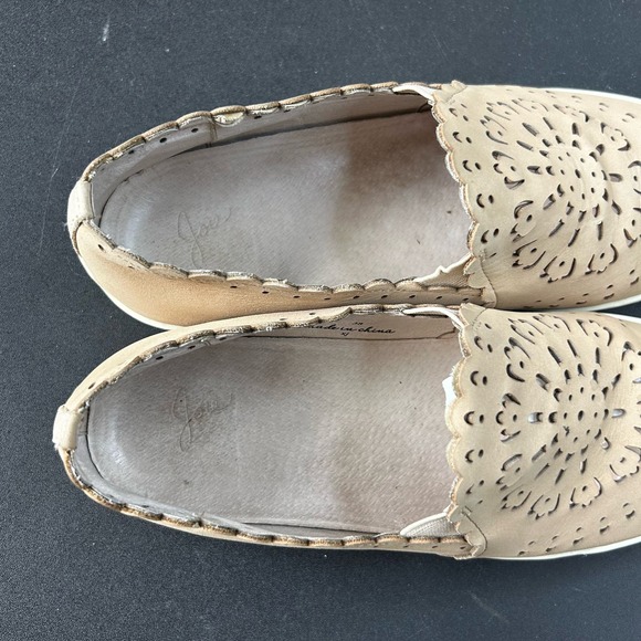 Joie Beige Nude Faux Leather Lace Laser Cut Out Almond Toe Slip On Loafer EUR 38 - Picture 3 of 12